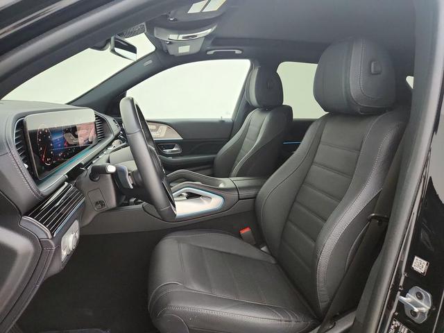 Photo of 2024 Obsidian Black Metallic Mercedes-Benz GLE 450