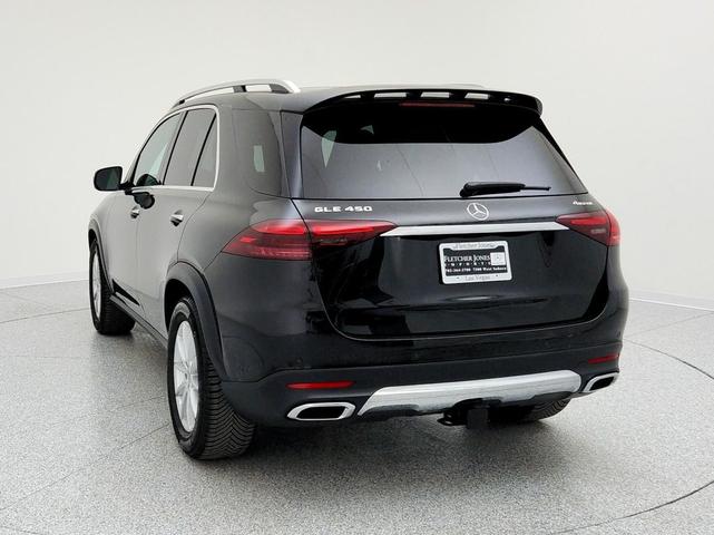 Photo of 2024 Obsidian Black Metallic Mercedes-Benz GLE 450