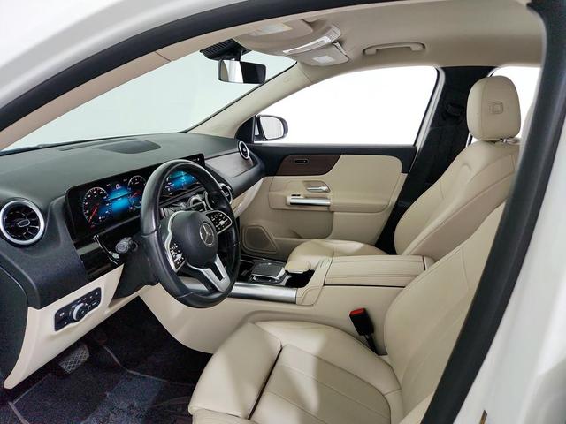 Photo of 2022 Polar White Mercedes-Benz GLA 250