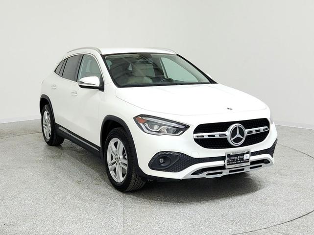 Photo of 2022 Polar White Mercedes-Benz GLA 250