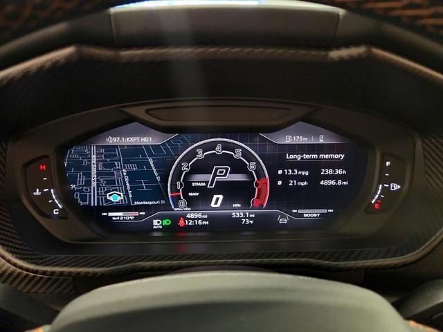 Photo of 2023 MATTE BLACK Lamborghini Urus