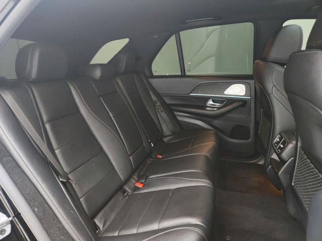 Photo of 2023 Black Mercedes-Benz GLE 350