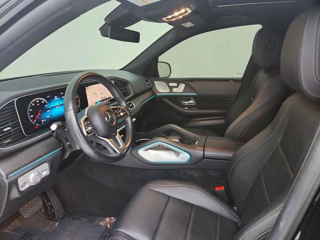 Photo of 2023 Black Mercedes-Benz GLE 350