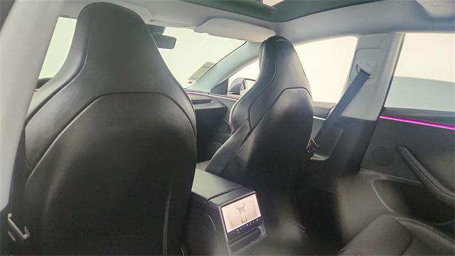 Photo of 2025 Black Tesla Model 3