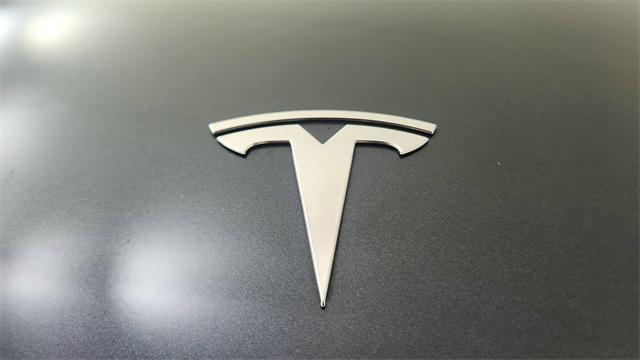 Photo of 2025 Black Tesla Model 3