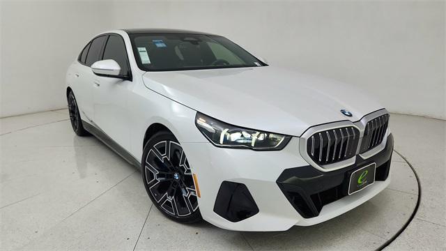 2024 BMW 530