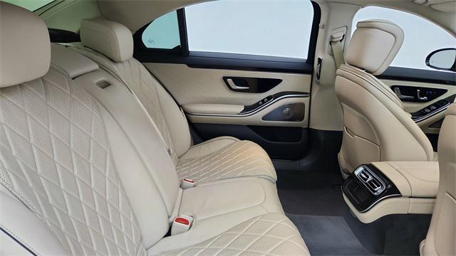 Photo of 2021 Graphite Gray Mercedes-Benz S-Class