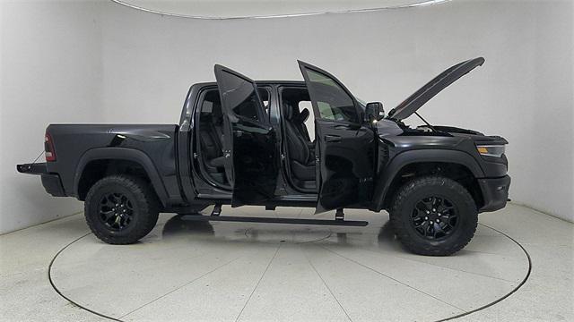 Photo of 2021 Diamond Black Crystal Pearlcoat RAM 1500
