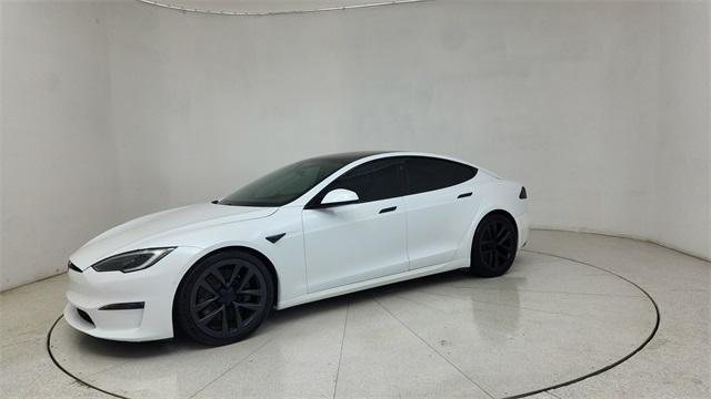 Photo of 2022 Pearl White Multi-Coat Tesla Model S