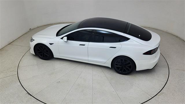 Photo of 2022 Pearl White Multi-Coat Tesla Model S