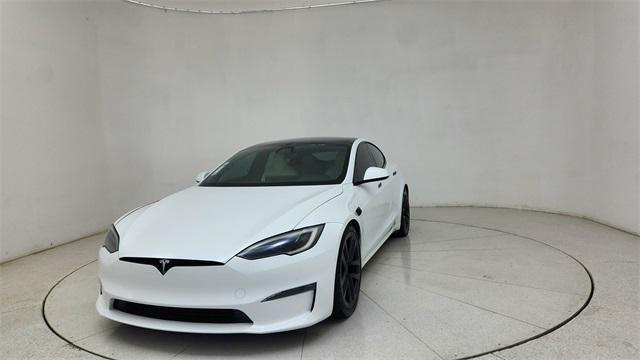 Photo of 2022 Pearl White Multi-Coat Tesla Model S