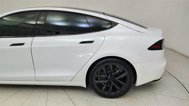 Photo of 2022 Pearl White Multi-Coat Tesla Model S