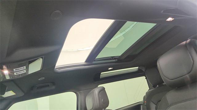Photo of 2023 Gray Land Rover Defender