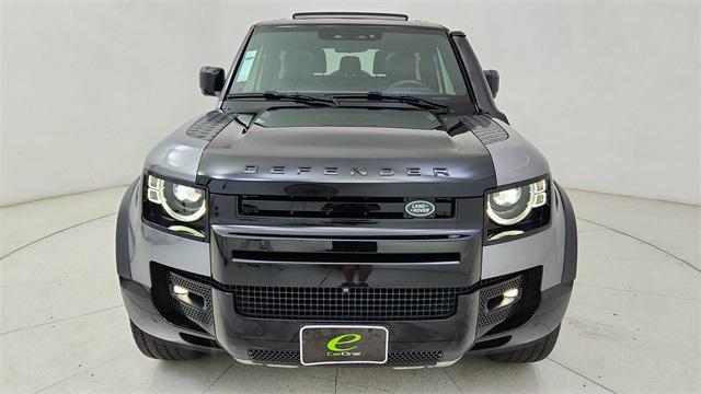 Photo of 2023 Gray Land Rover Defender