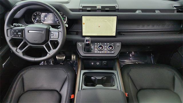 Photo of 2023 Gray Land Rover Defender