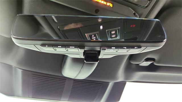 Photo of 2023 Gray Land Rover Defender