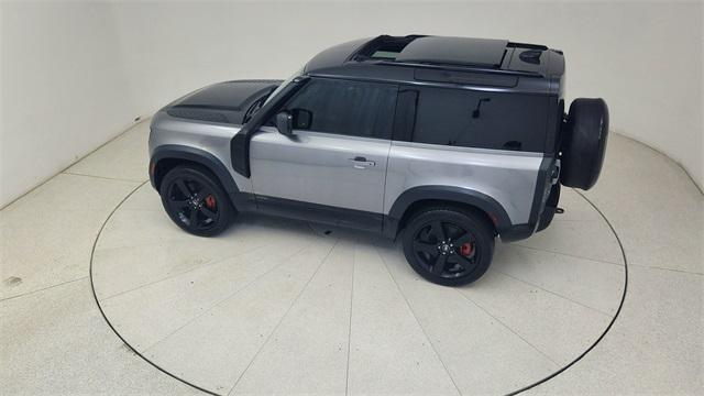 Photo of 2023 Gray Land Rover Defender