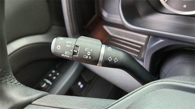 Photo of 2023 Gray Land Rover Defender