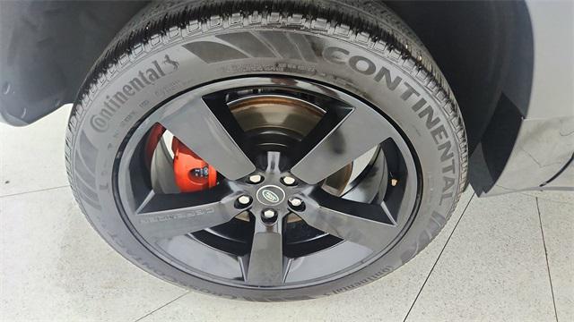 Photo of 2023 Gray Land Rover Defender