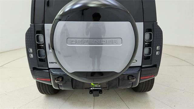 Photo of 2023 Gray Land Rover Defender