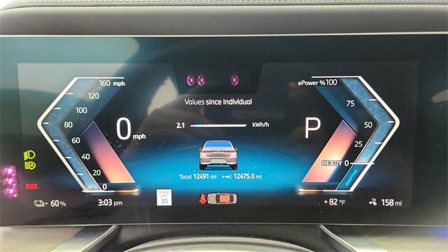 Photo of 2024 Space Silver Metallic BMW i7