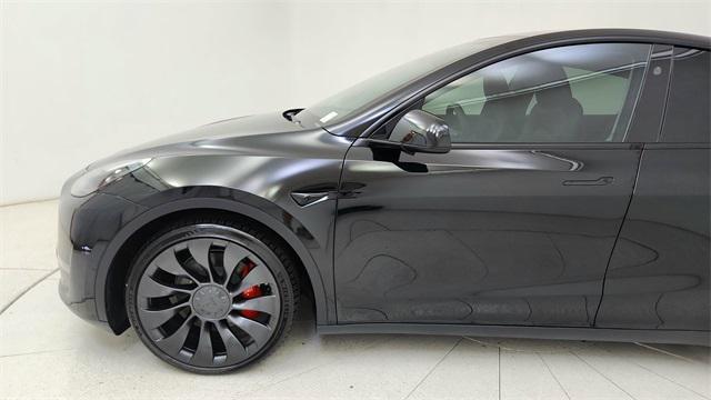 Photo of 2024 Solid Black Tesla Model Y
