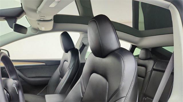 Photo of 2024 Solid Black Tesla Model Y