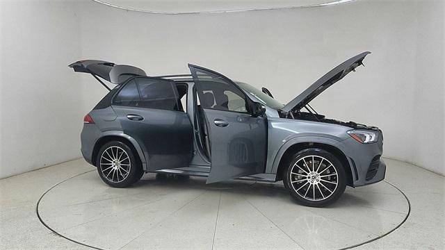 Photo of 2022 Selenite Grey Metallic Mercedes-Benz GLE 350