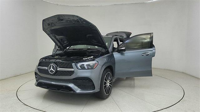 Photo of 2022 Selenite Grey Metallic Mercedes-Benz GLE 350