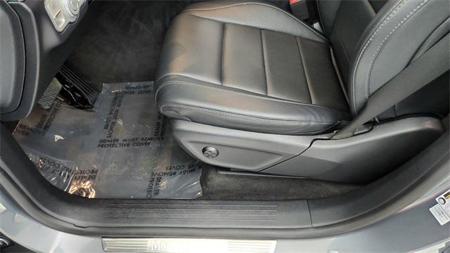 Photo of 2022 Selenite Grey Metallic Mercedes-Benz GLE 350