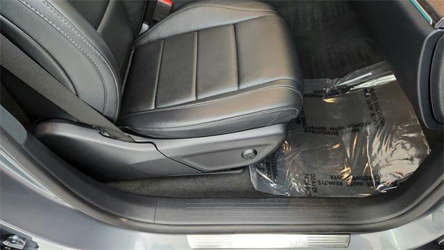 Photo of 2022 Selenite Grey Metallic Mercedes-Benz GLE 350