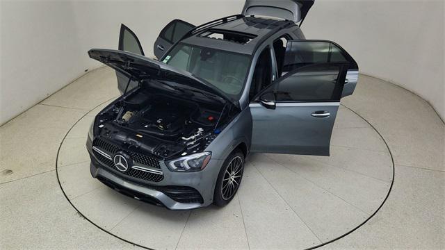 Photo of 2022 Selenite Grey Metallic Mercedes-Benz GLE 350