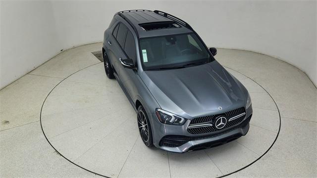 Photo of 2022 Selenite Grey Metallic Mercedes-Benz GLE 350