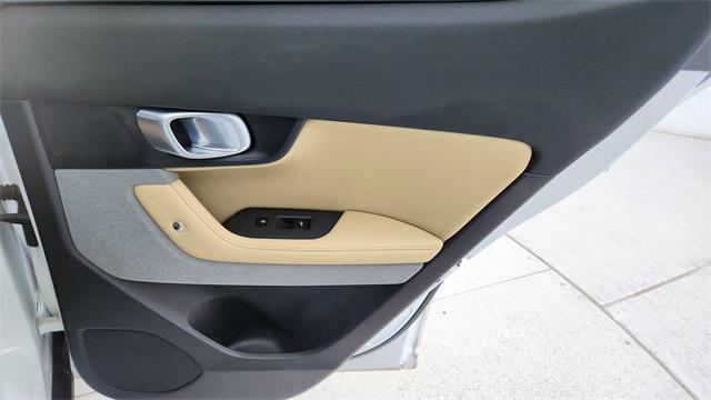 Photo of 2022 Snow Polestar 2