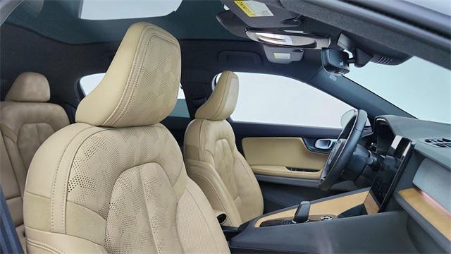 Photo of 2022 Snow Polestar 2