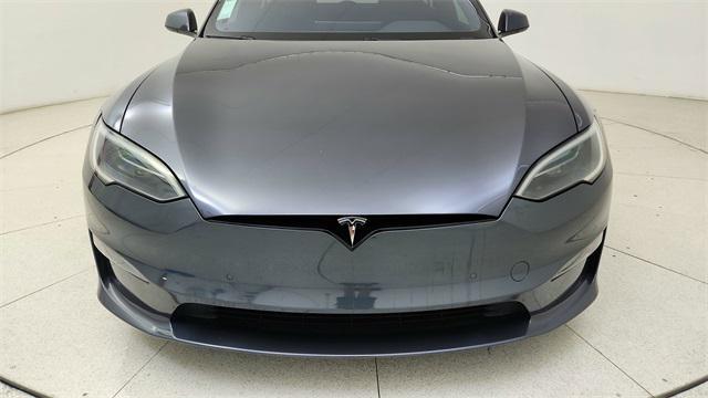 Photo of 2022 Gray Tesla Model S