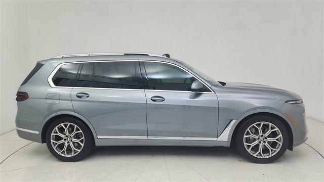 2025 BMW X7