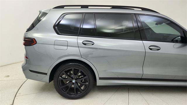 Photo of 2024 Skyscraper Grey Metallic BMW X7