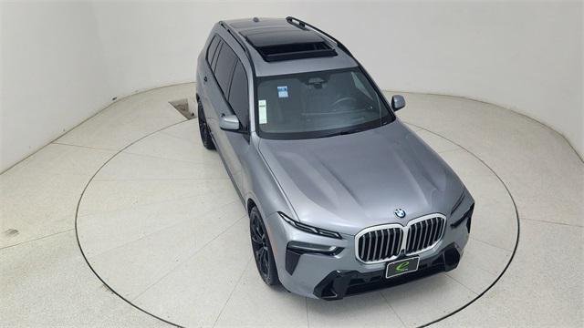 Photo of 2024 Skyscraper Grey Metallic BMW X7
