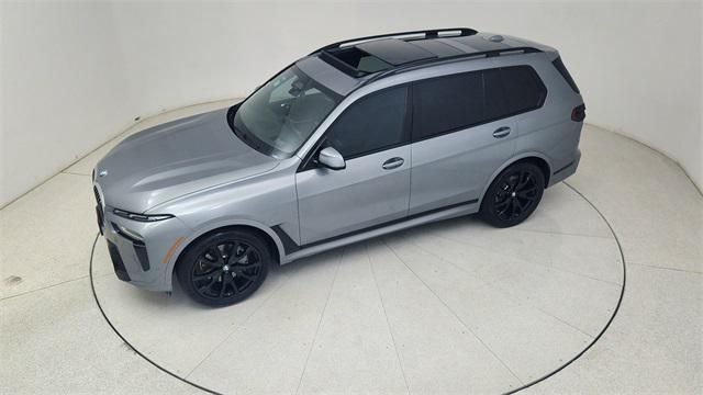 Photo of 2024 Skyscraper Grey Metallic BMW X7