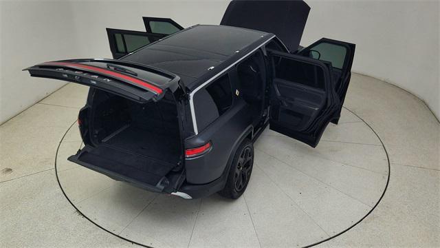Photo of 2023 Midnight Rivian R1S