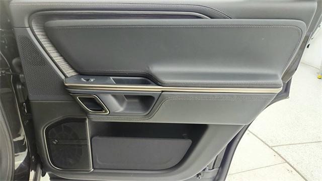 Photo of 2023 Midnight Rivian R1S
