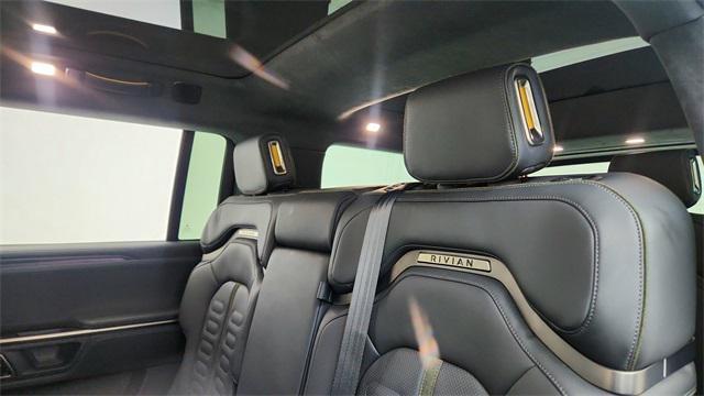 Photo of 2023 Midnight Rivian R1S
