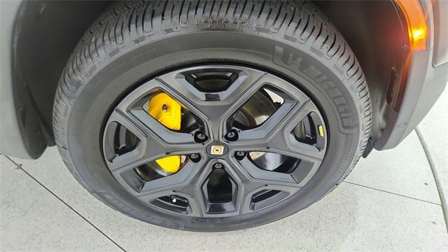 Photo of 2023 Midnight Rivian R1S