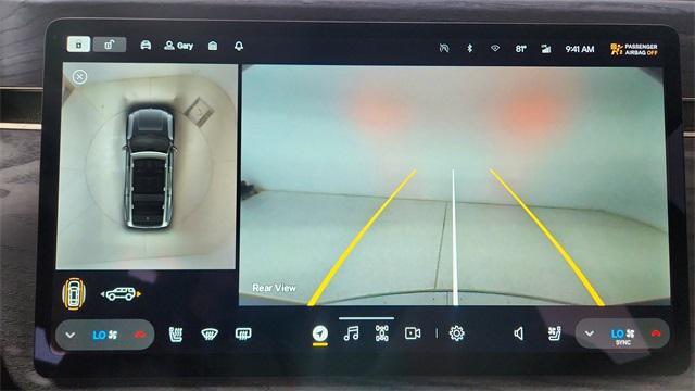 Photo of 2023 Midnight Rivian R1S