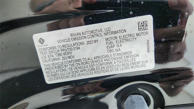 Photo of 2023 Midnight Rivian R1S