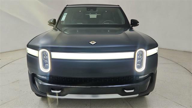 Photo of 2023 Midnight Rivian R1S