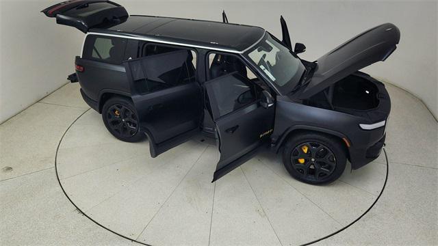 Photo of 2023 Midnight Rivian R1S