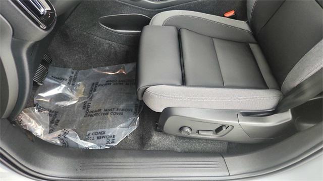 Photo of 2024 Gray Volvo XC40 Recharge Pure Electric