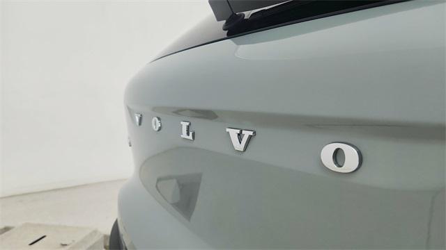 Photo of 2024 Gray Volvo XC40 Recharge Pure Electric